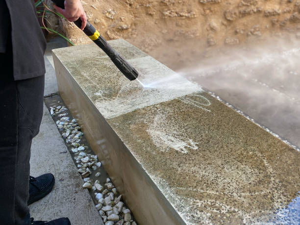 Best Garage Pressure Washing  in East Mountain, TX